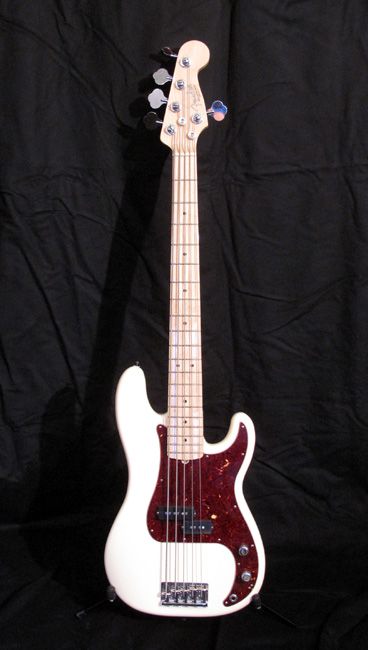 Fender 5 String Precision Bass 